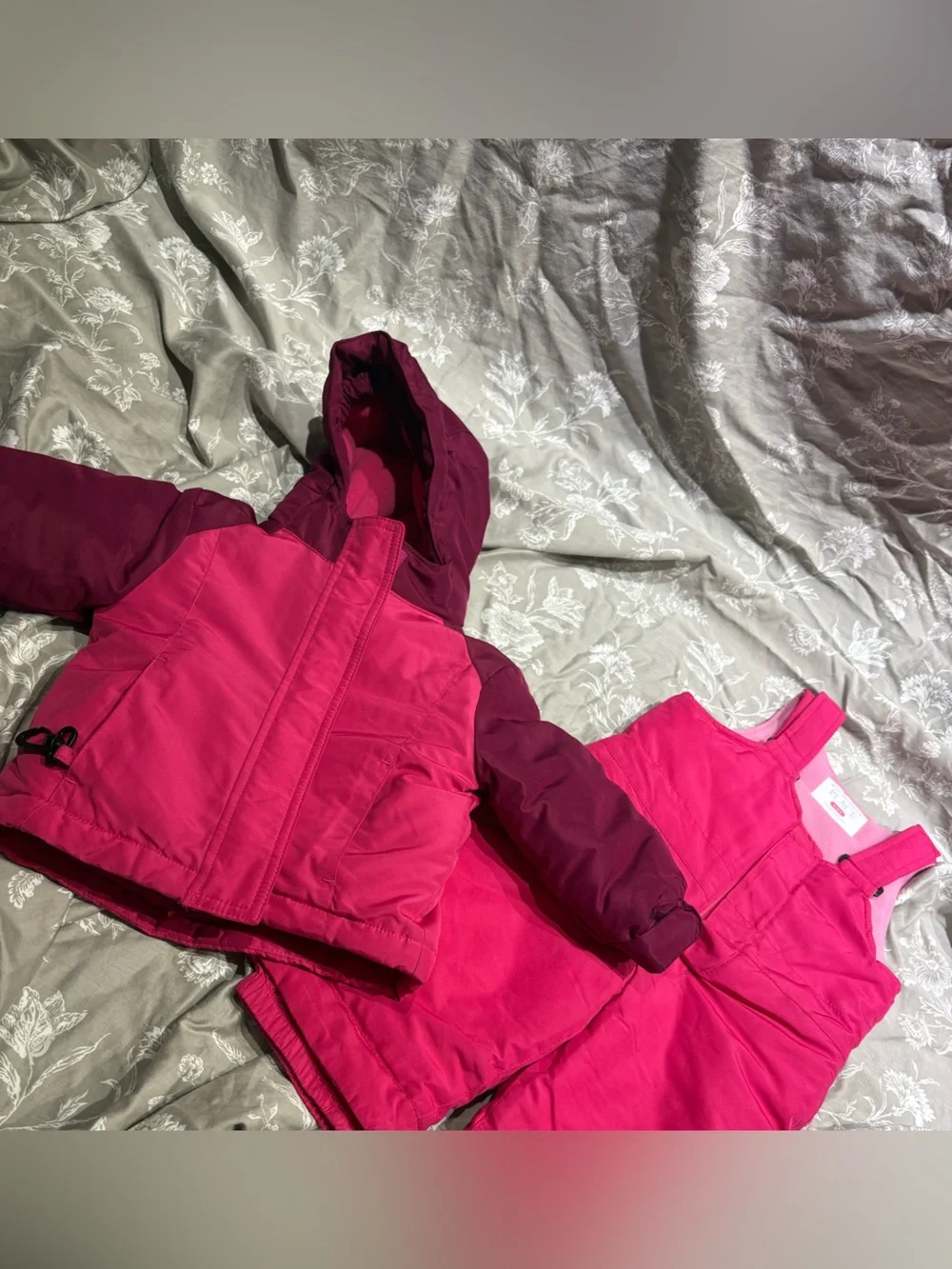 Children’s Place pink hearts 3 in 1 winter coat and matching snow bibs 12-18
